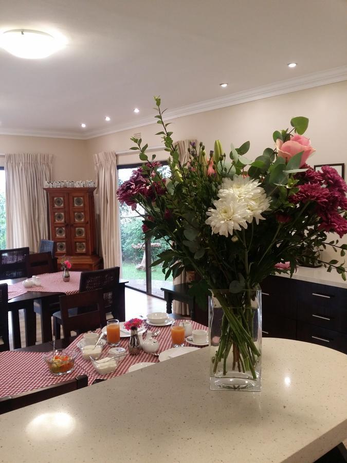 Villa Botanica Guest House Midrand Bagian luar foto