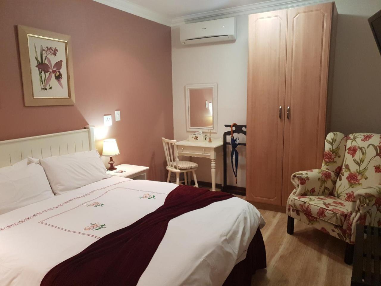 Villa Botanica Guest House Midrand Bagian luar foto