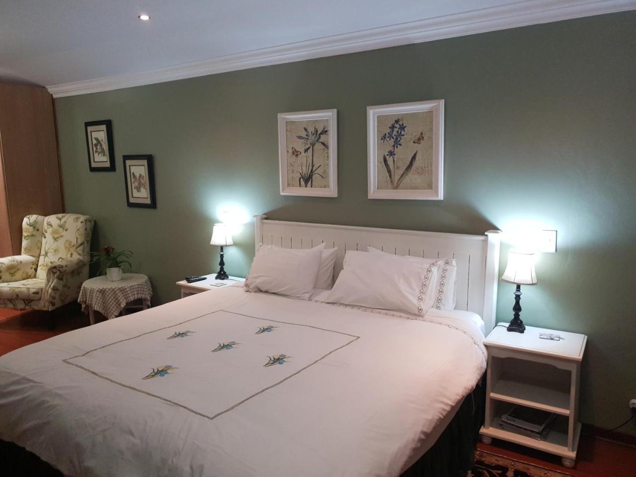 Villa Botanica Guest House Midrand Bagian luar foto
